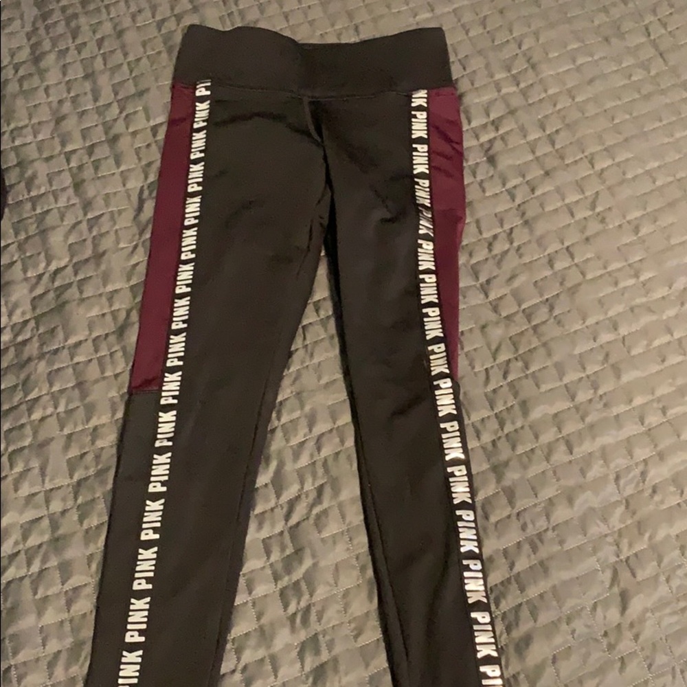 Pink Victoria secret leggings. xs